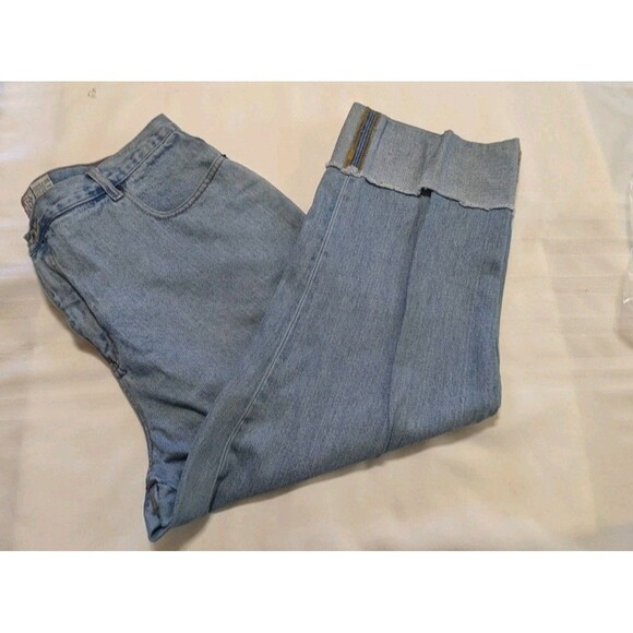 Carolina Blues/Carolina Colours Cuffed Denim Capris Womens Plus 20W - Picture 3 of 9